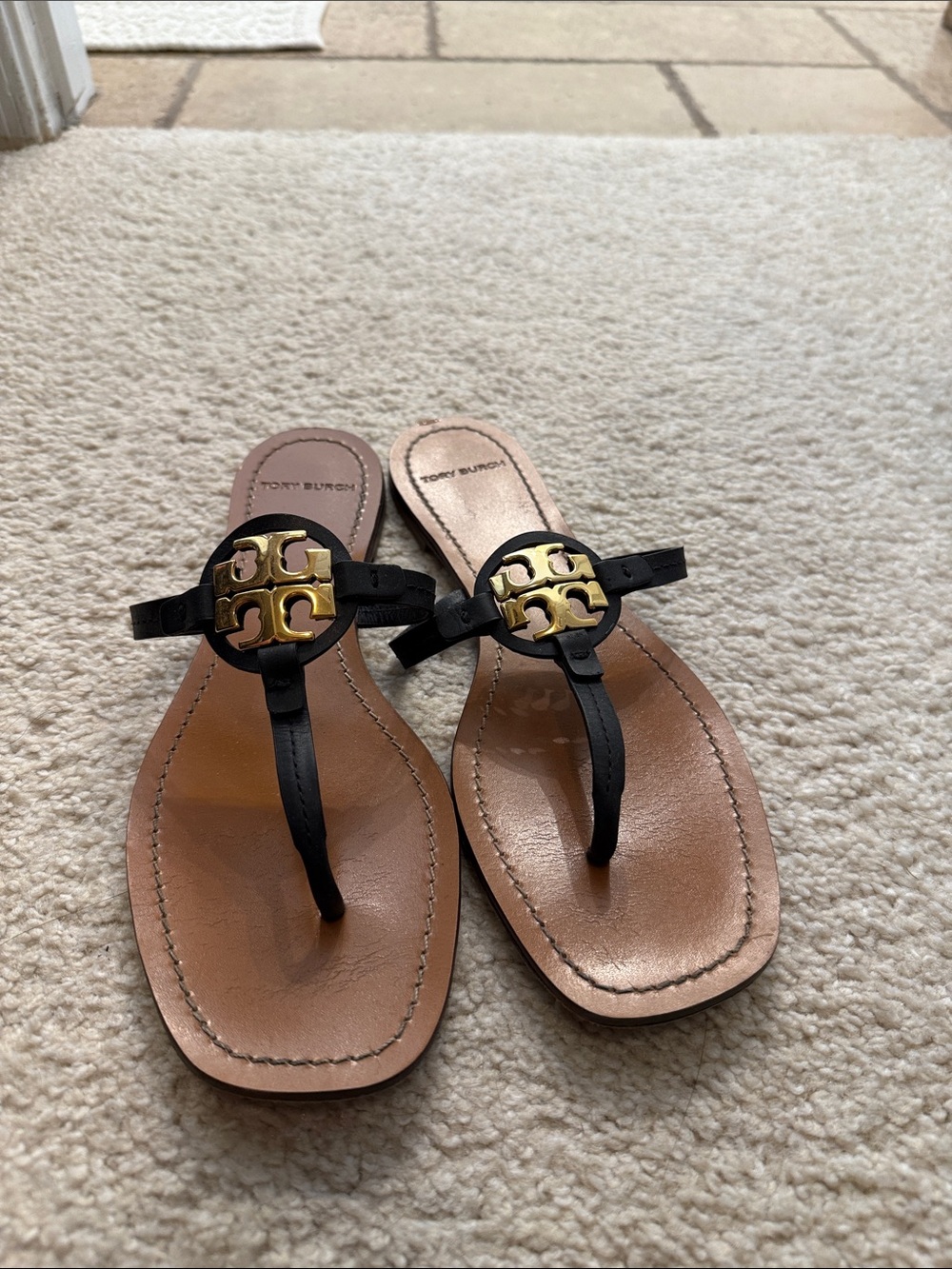 Tory Burch Black Leather Thong Sandals with Gold Logo